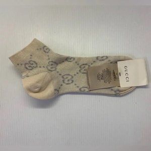 Gucci GG Ivory Ankle Socks with Silver Lamé Interlocking GG